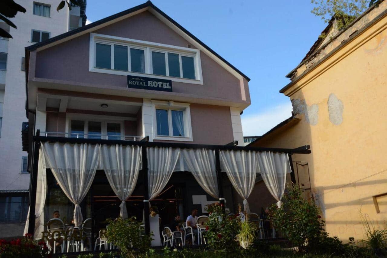 Royal Hotel Peshkopi Albania Exteriér fotografie