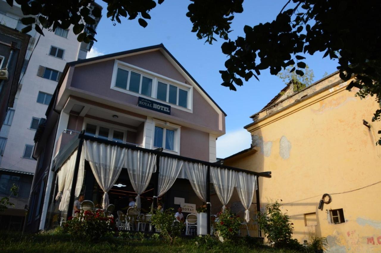Royal Hotel Peshkopi Albania Exteriér fotografie