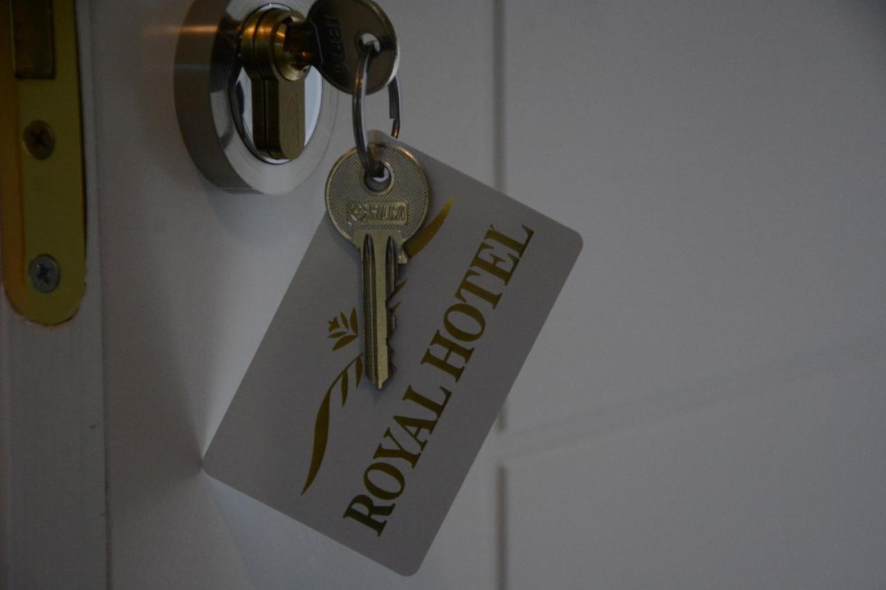 Royal Hotel Peshkopi Albania Exteriér fotografie